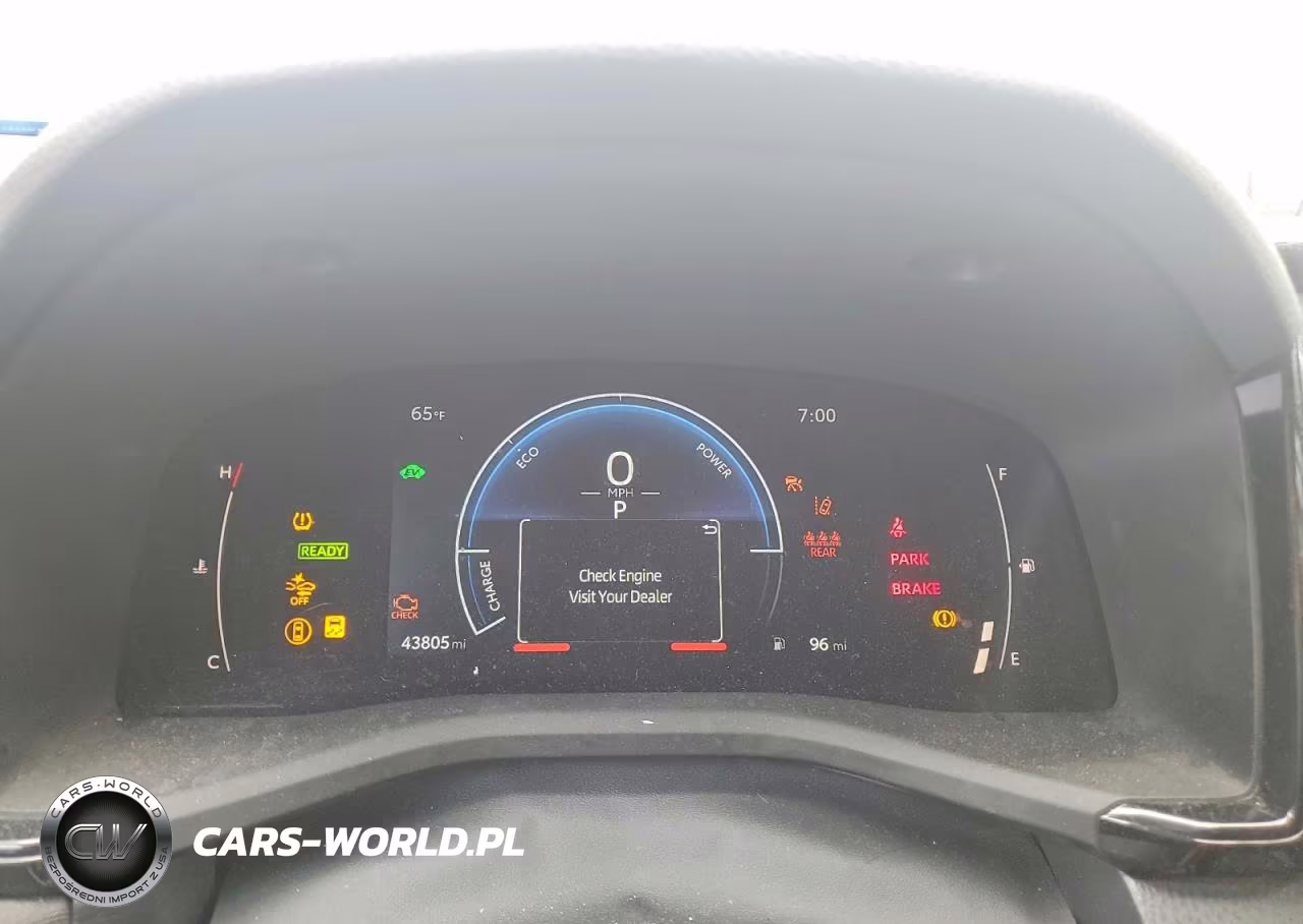 2025 Toyota Camry Le VIN:4T1DAACK0SU520983 - 9
