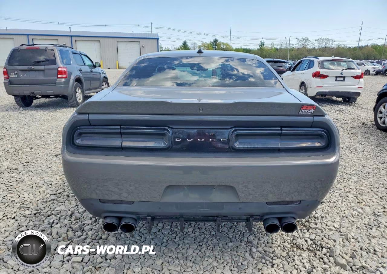 2017 Dodge Challenger Gt VIN:2C3CDZGG6HH558133 - 6