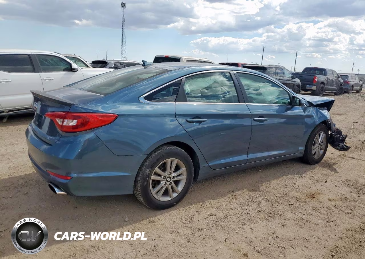 2015 Hyundai Sonata Se VIN:5NPE24AF5FH245687 - 3