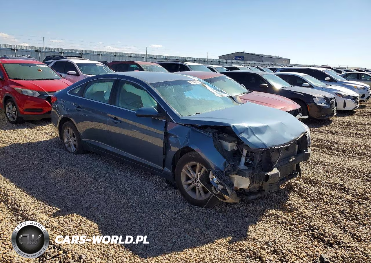 2015 Hyundai Sonata Se VIN:5NPE24AF5FH245687 - 4