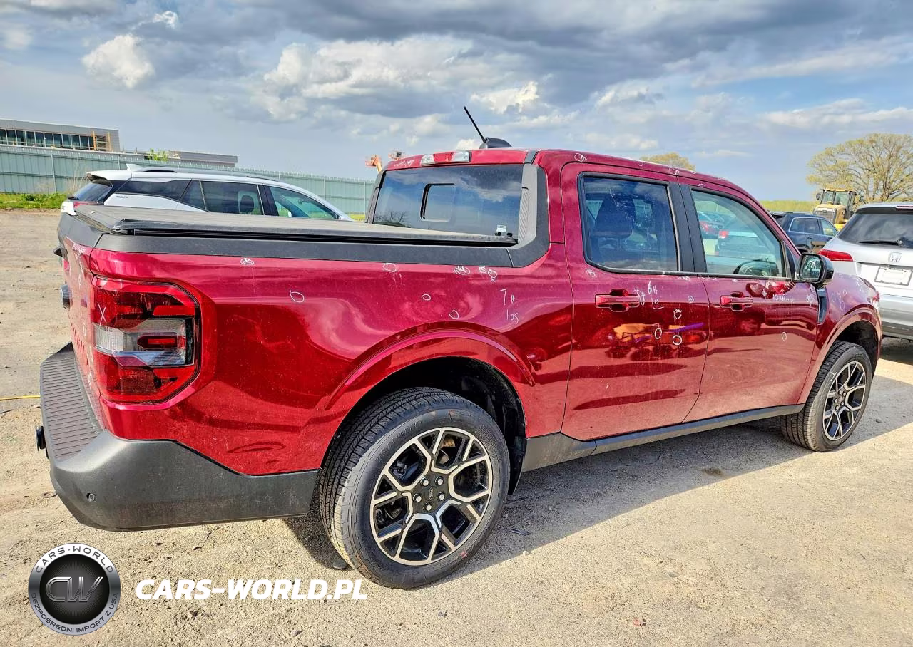 2025 Ford Maverick Lariat VIN:3FTTW8SA7SRB08103 - 3