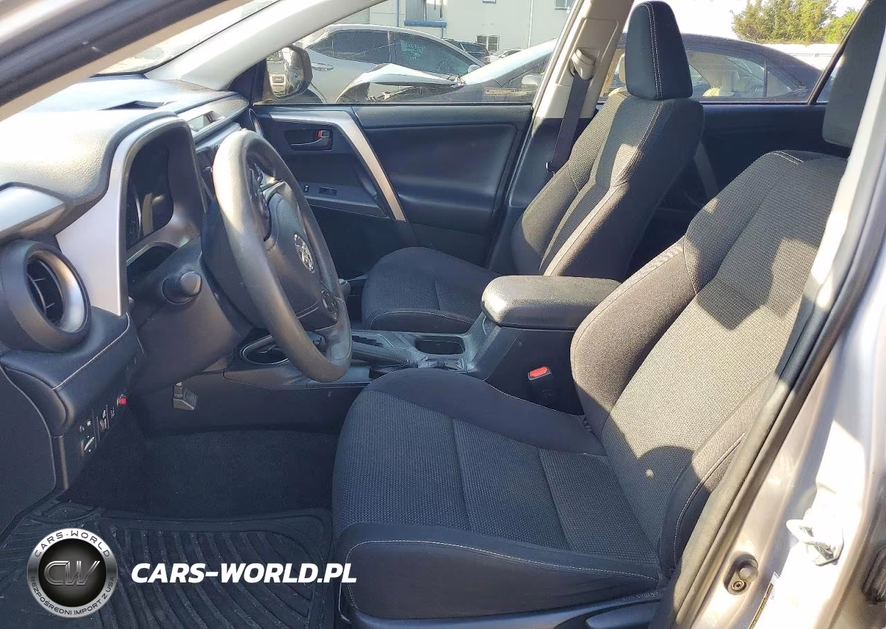 2018 Toyota Rav4 Hybrid Le VIN:JTMRJREV7JD196753 - 7