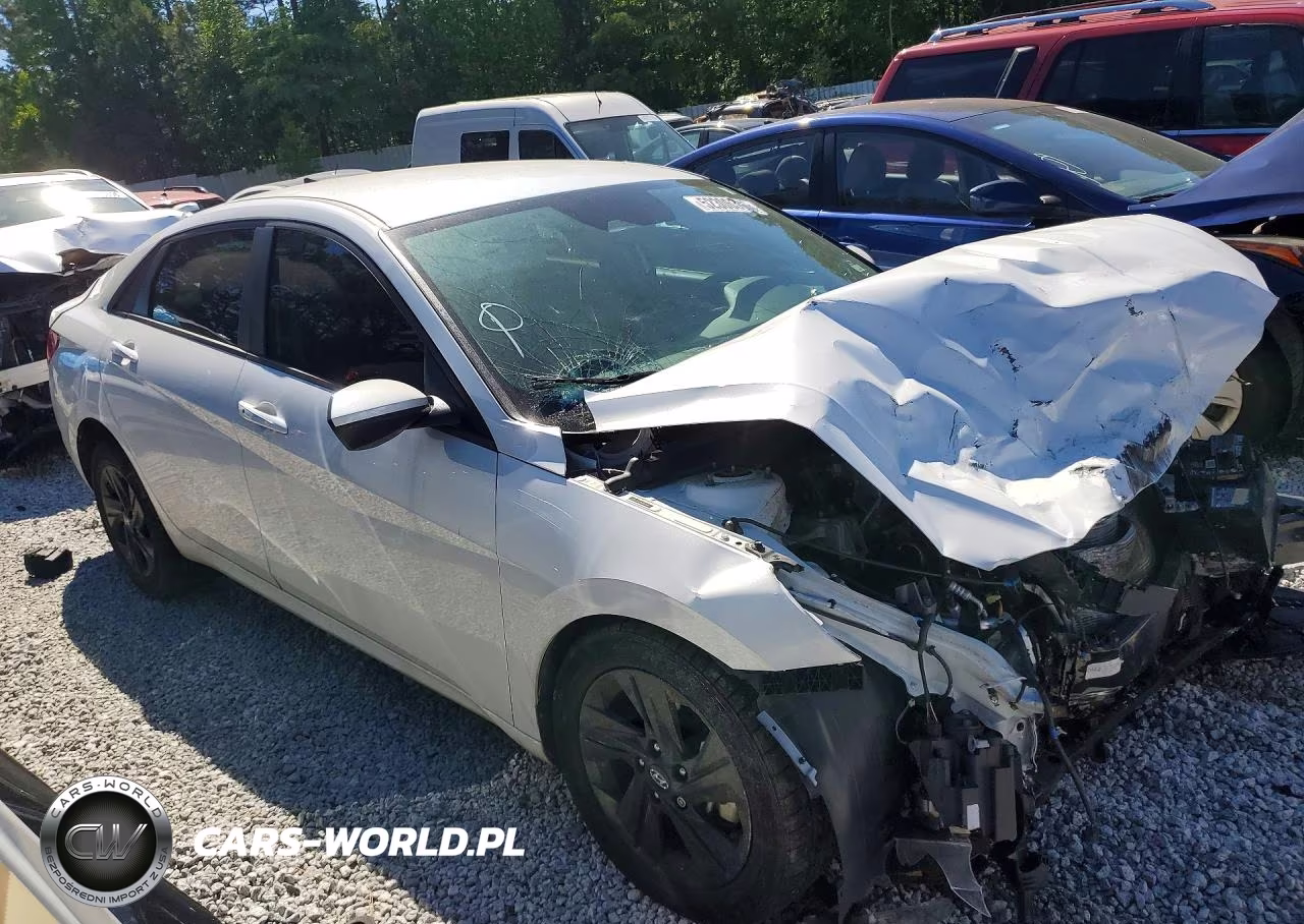 2022 Hyundai Elantra Sel VIN:5NPLS4AG4NH067866 - 4