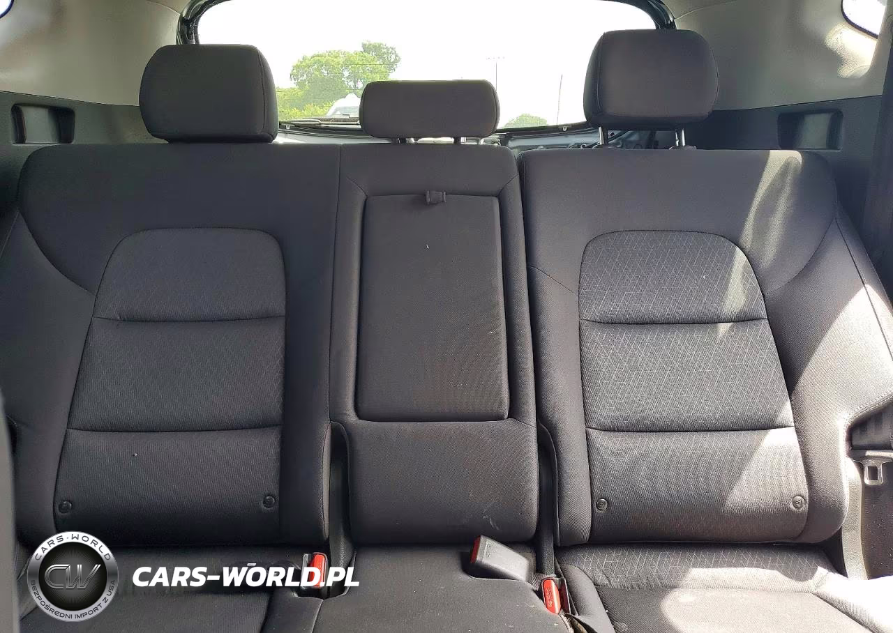 2018 Hyundai Tucson Sport VIN:KM8J33ALXJU745592 - 10