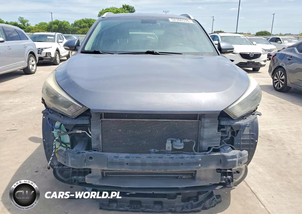 2018 Hyundai Tucson Sport VIN:KM8J33ALXJU745592 - 5