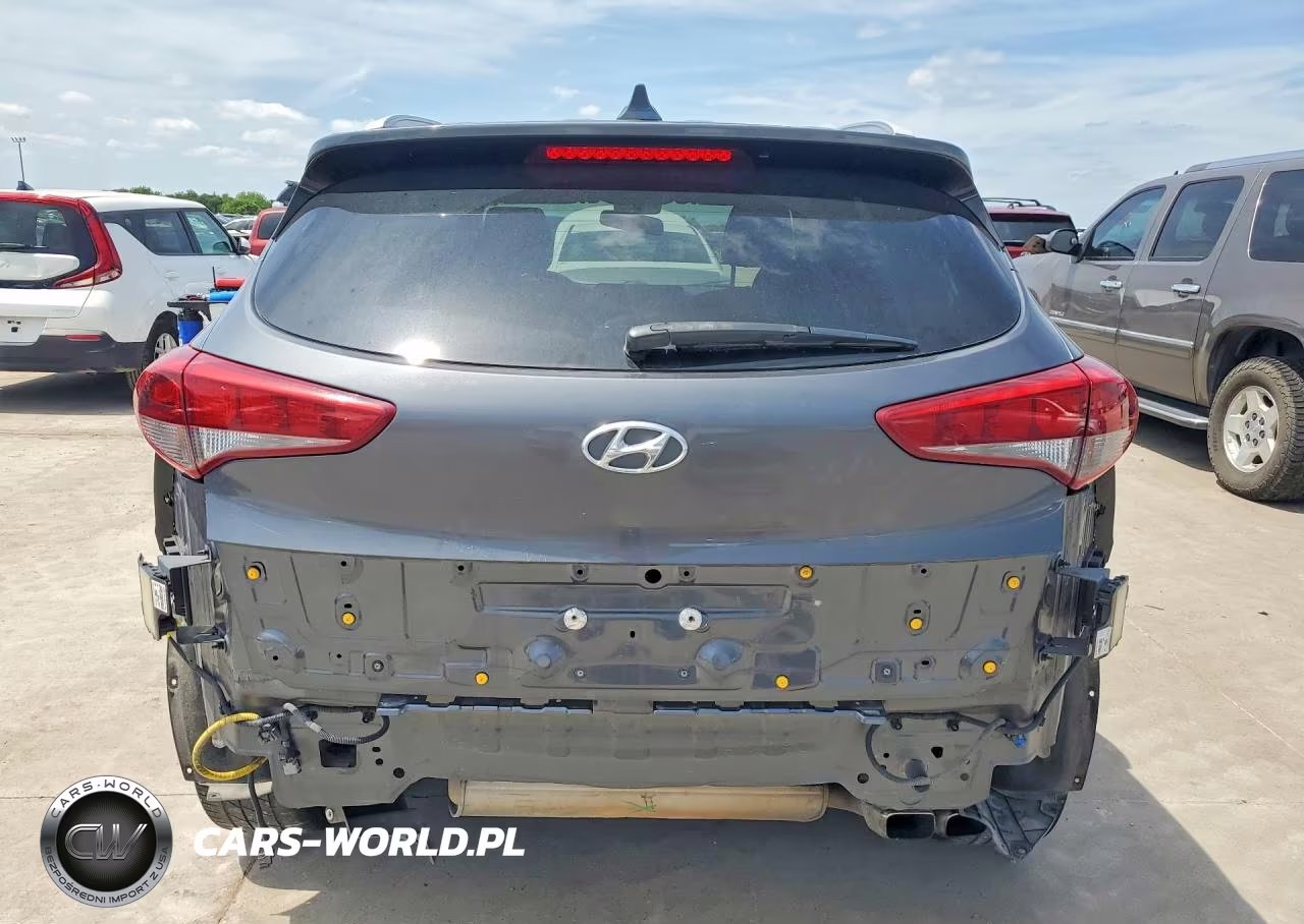 2018 Hyundai Tucson Sport VIN:KM8J33ALXJU745592 - 6