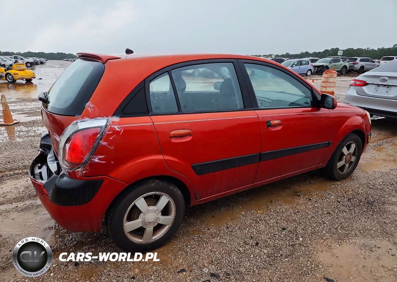 2006 Kia Rio 5 VIN:KNADE163366092489 - 3