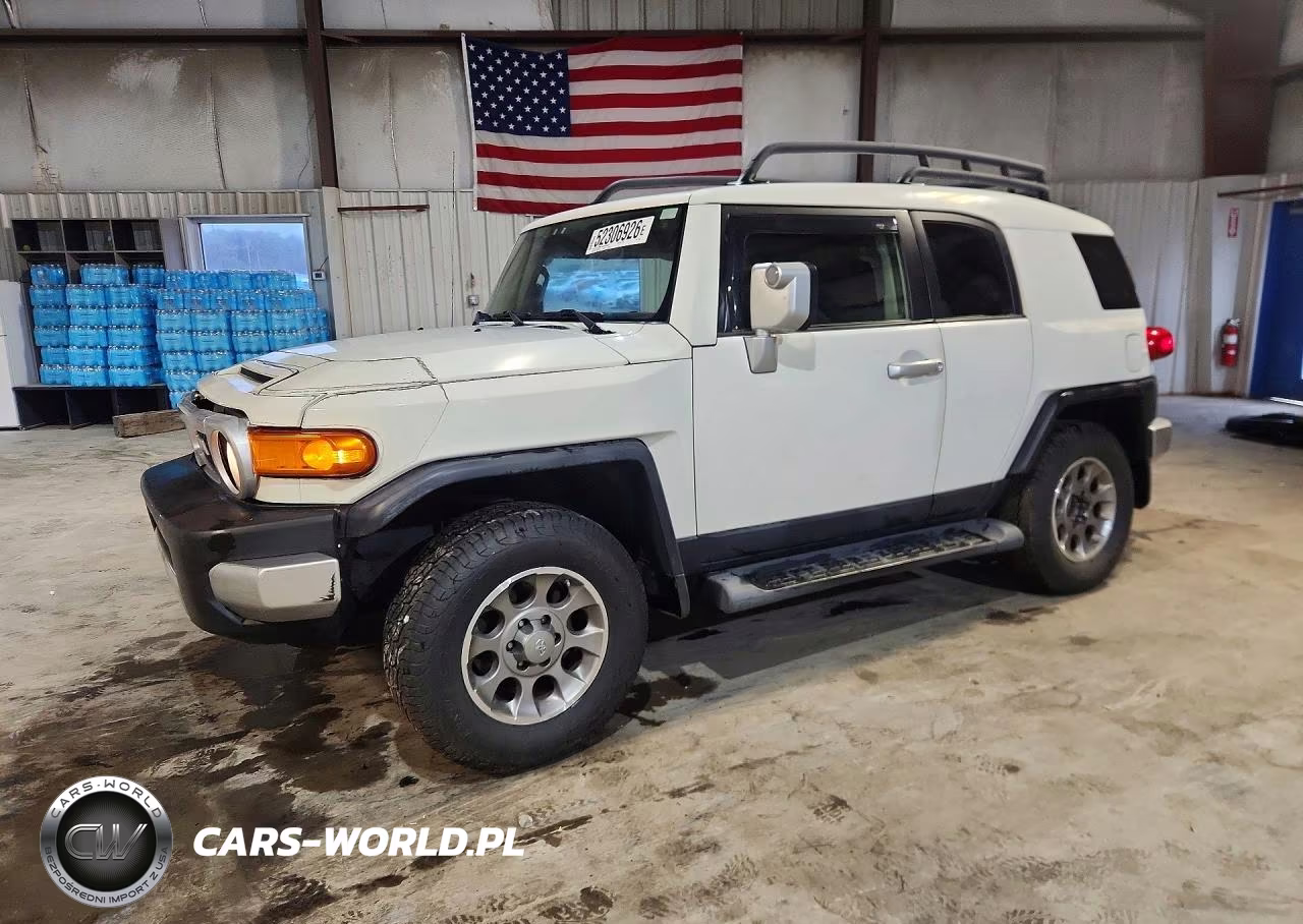 2011 Toyota Fj Cruiser Base