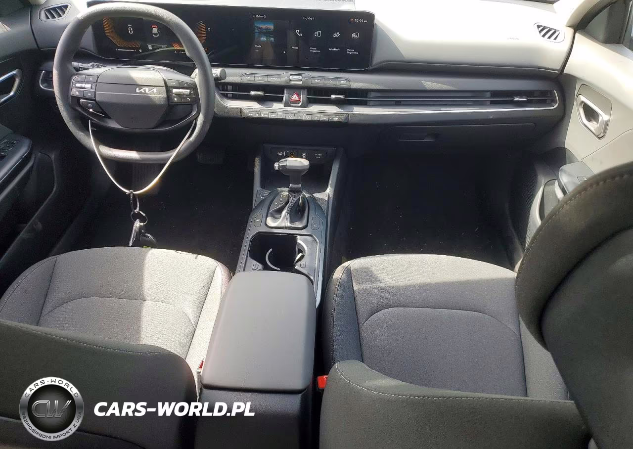 2025 Kia K4 Lxs VIN:3KPFT4DE6SE068442 - 8