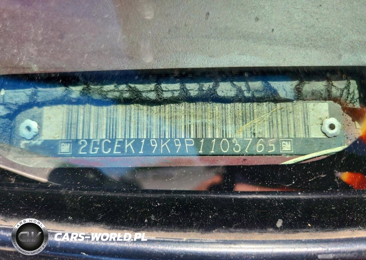 1993 Chevrolet Gmt-400 K1500 VIN:2GCEK19K9P1103765 - 12
