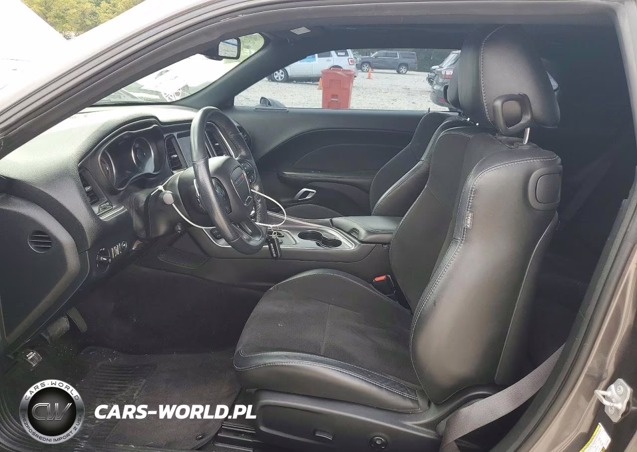 2018 Dodge Challenger R VIN:2C3CDZFJ3JH118356 - 7