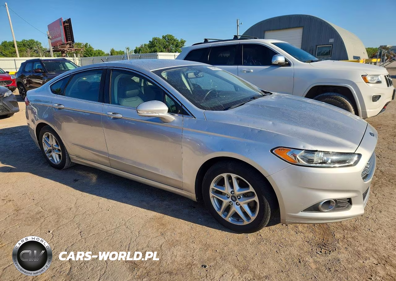 2014 Ford Fusion Se VIN:1FA6P0HD1E5386053 - 4