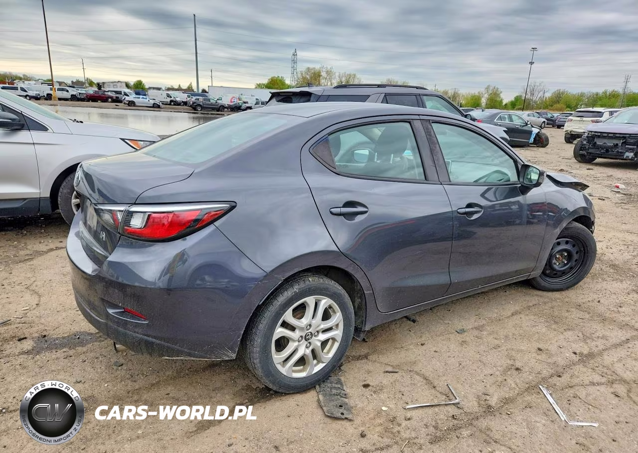 2017 Toyota Yaris Ia Base VIN:3MYDLBYV7HY150419 - 3