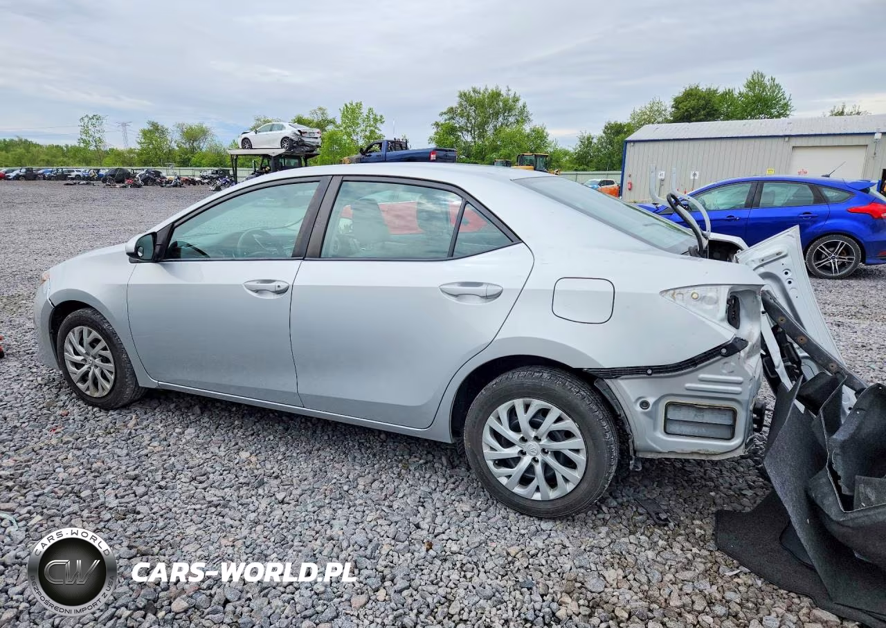 2017 Toyota Corolla Le VIN:2T1BURHE2HC933918 - 2