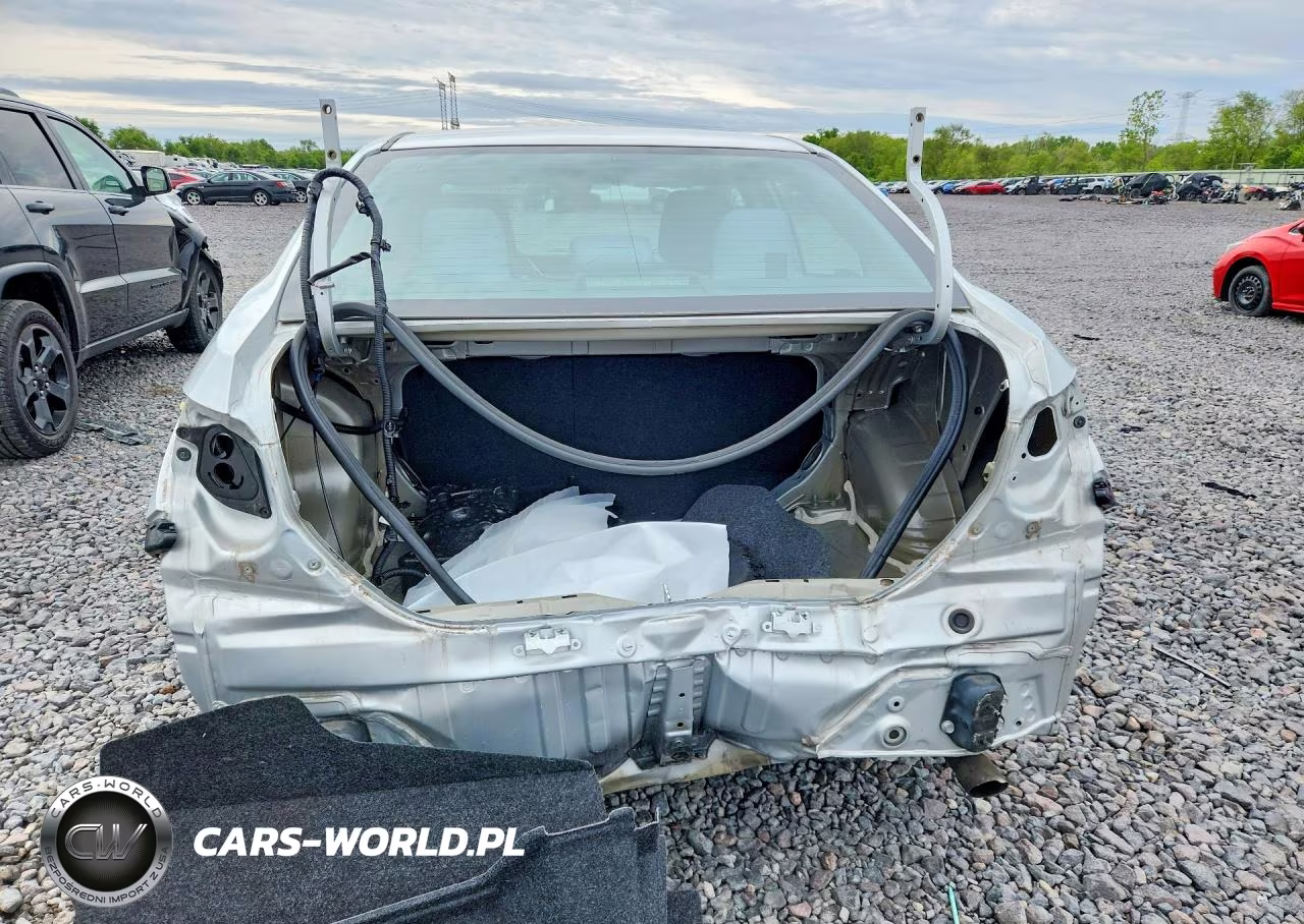 2017 Toyota Corolla Le VIN:2T1BURHE2HC933918 - 6