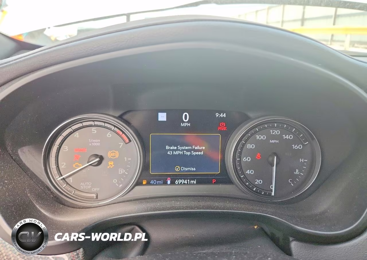 2020 Cadillac Xt4 Sport VIN:1GYFZER47LF036184 - 9