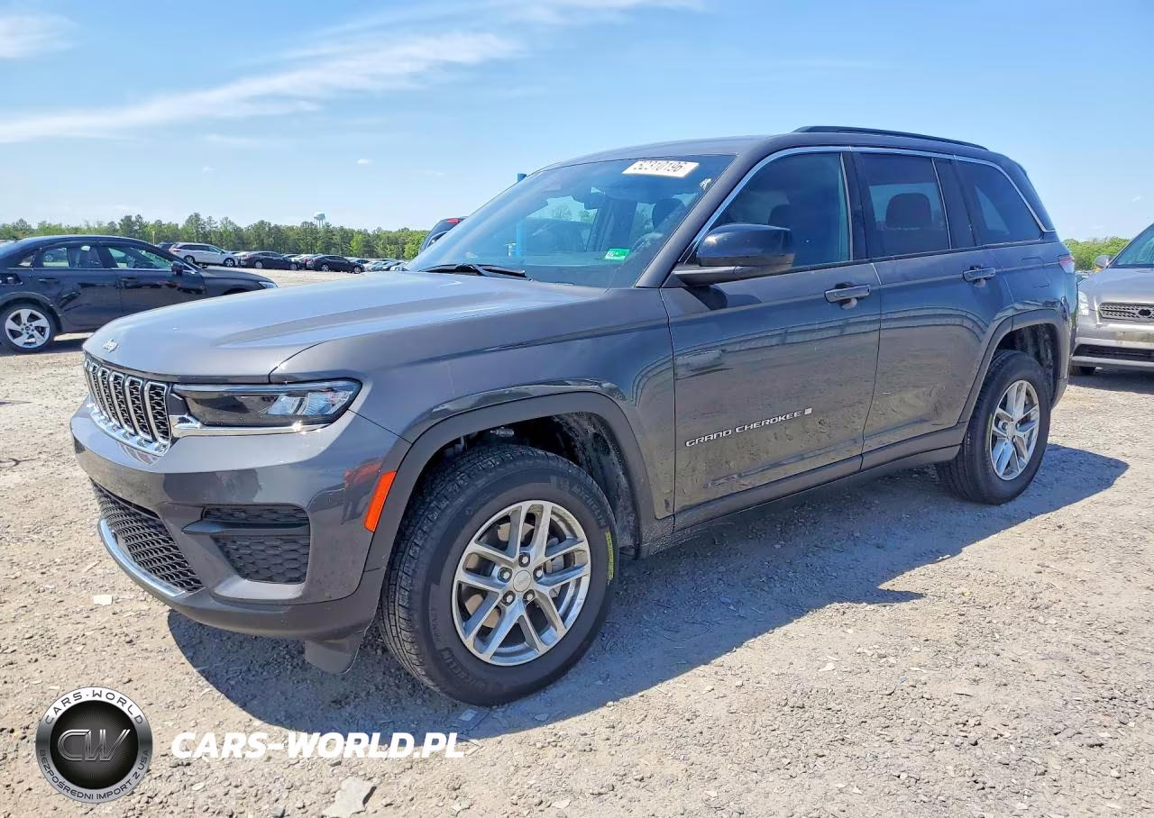 2025 Jeep Grand Cherokee Laredo