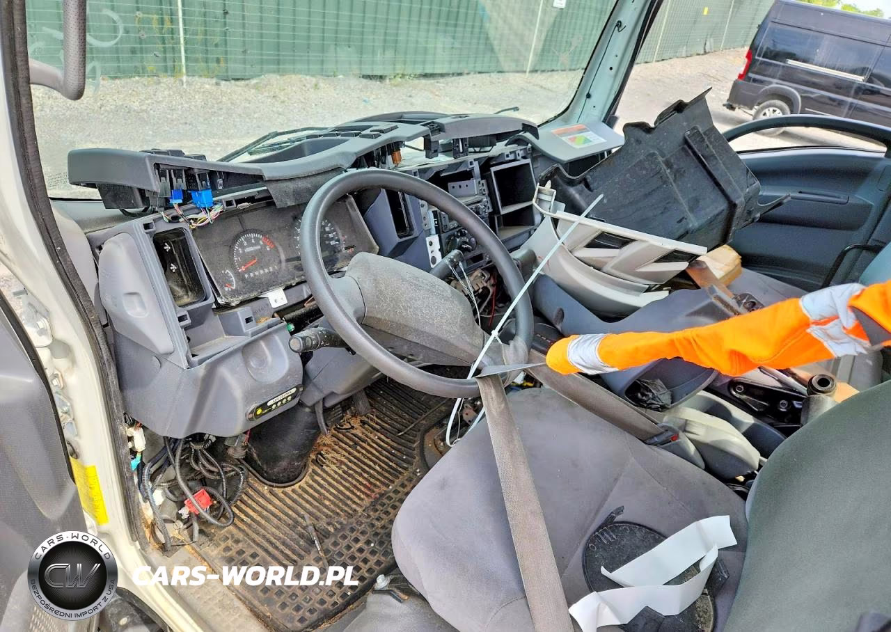 2020 Isuzu Npr Hd VIN:54DC4W1DXLS209269 - 8