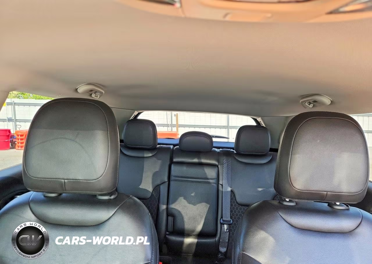 2018 Jeep Compass Latitude VIN:3C4NJDBB6JT301577 - 10