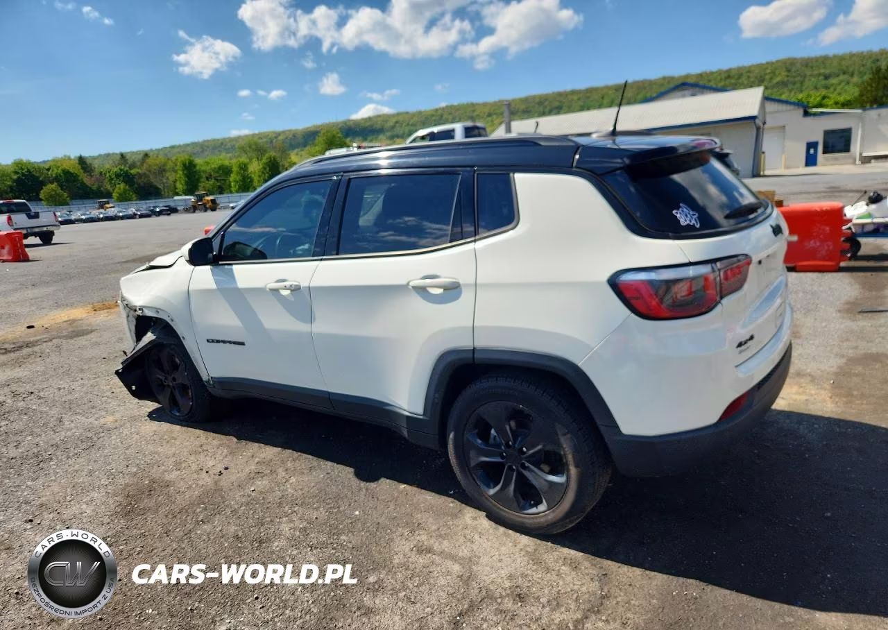 2018 Jeep Compass Latitude VIN:3C4NJDBB6JT301577 - 2