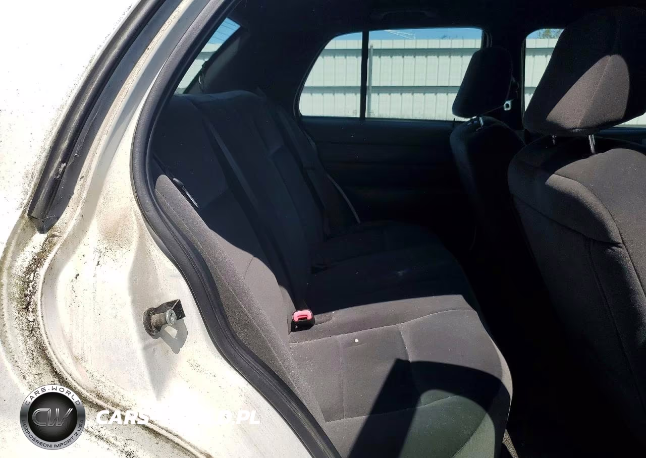 2010 Ford Crown Victoria S VIN:2FABP7CV0AX145262 - 10