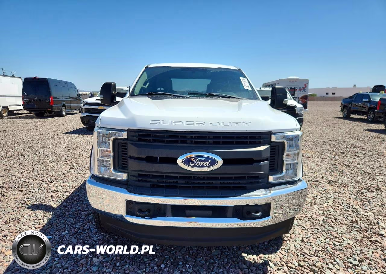 2018 Ford F350 Super Duty VIN:1FT8W3B67JEB31595 - 5