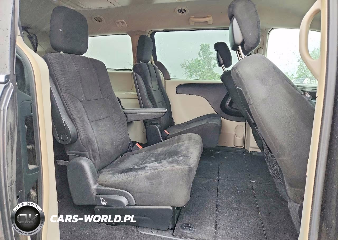 2011 Dodge Grand Caravan Crew VIN:2D4RN5DG8BR769824 - 11