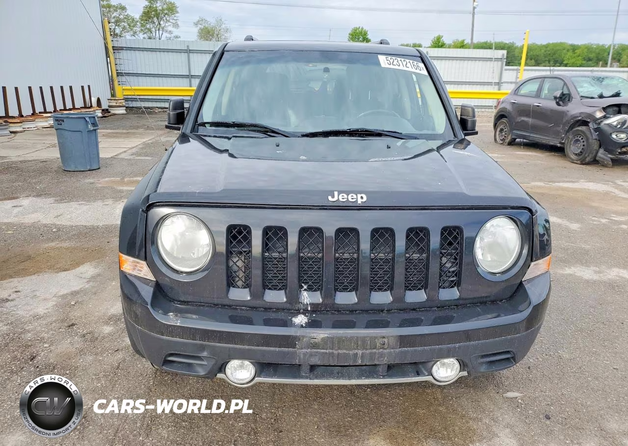 2011 Jeep Patriot Latitude VIN:1J4NF4GBXBD170066 - 5