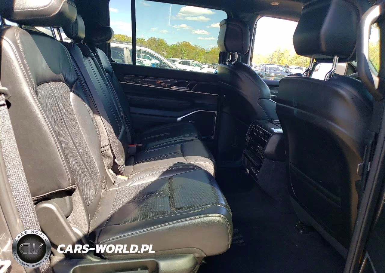 2022 Jeep Wagoneer Series I VIN:1C4SJVATXNS229342 - 11