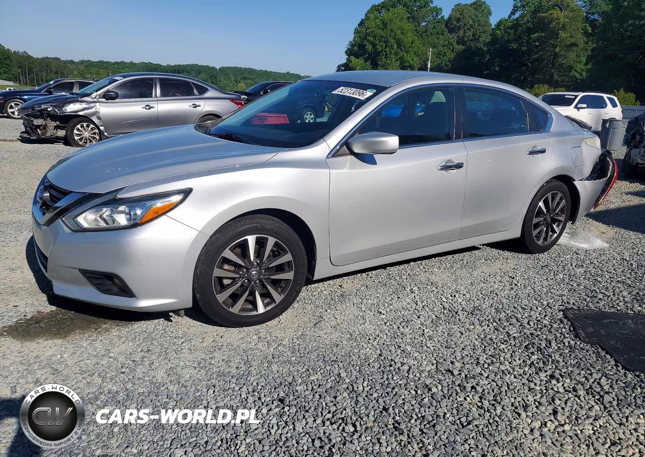 2016 Niss Altima