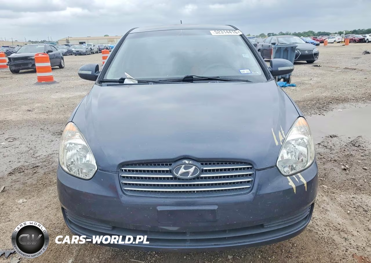 2009 Hyundai Accent Gls VIN:KMHCN46C09U288756 - 5