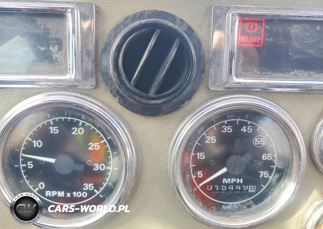 1993 Ford L-Series L - Tank Truck VIN:1FDZU82E2PVA40009 - 9