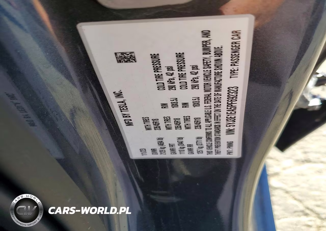 2023 Tesla Model 3 VIN:5YJ3E1EA5PF692323 - 12