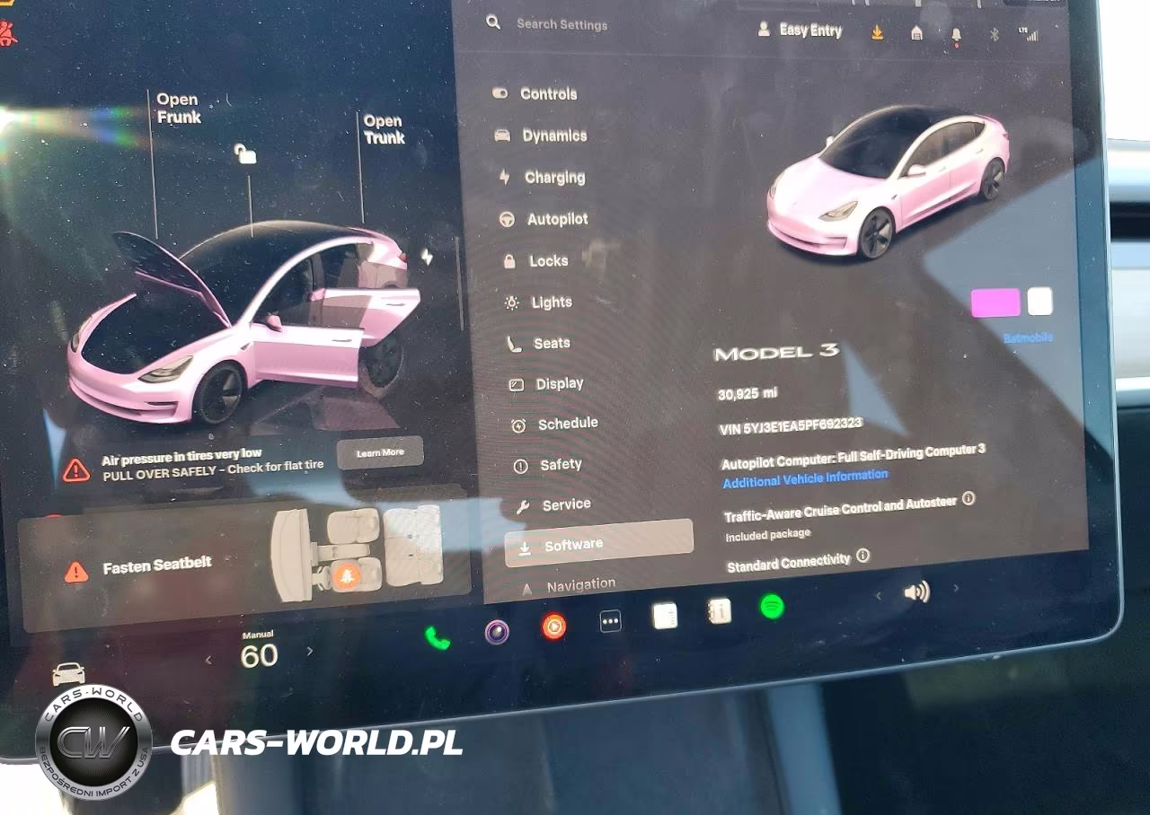 2023 Tesla Model 3 VIN:5YJ3E1EA5PF692323 - 9
