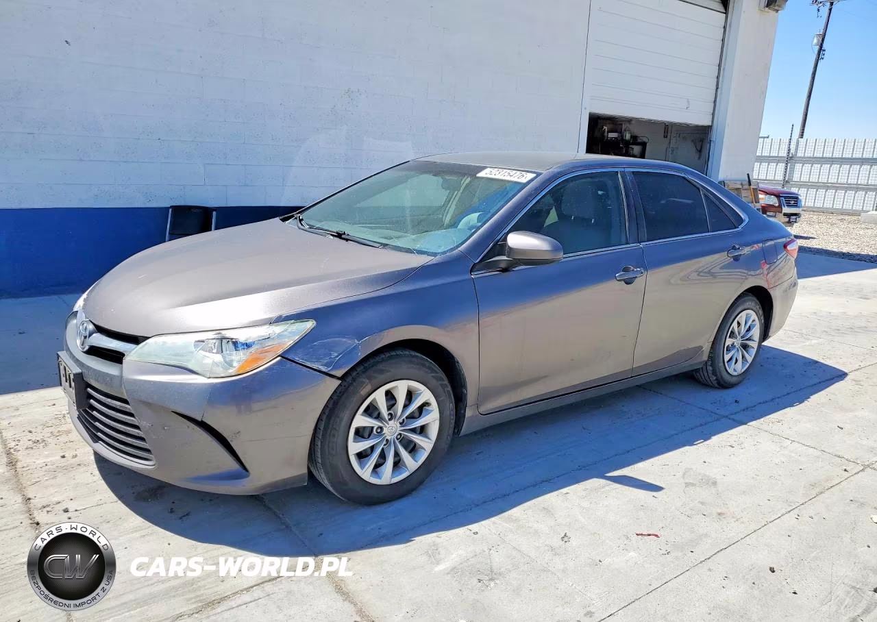 2015 Toyota Camry Le