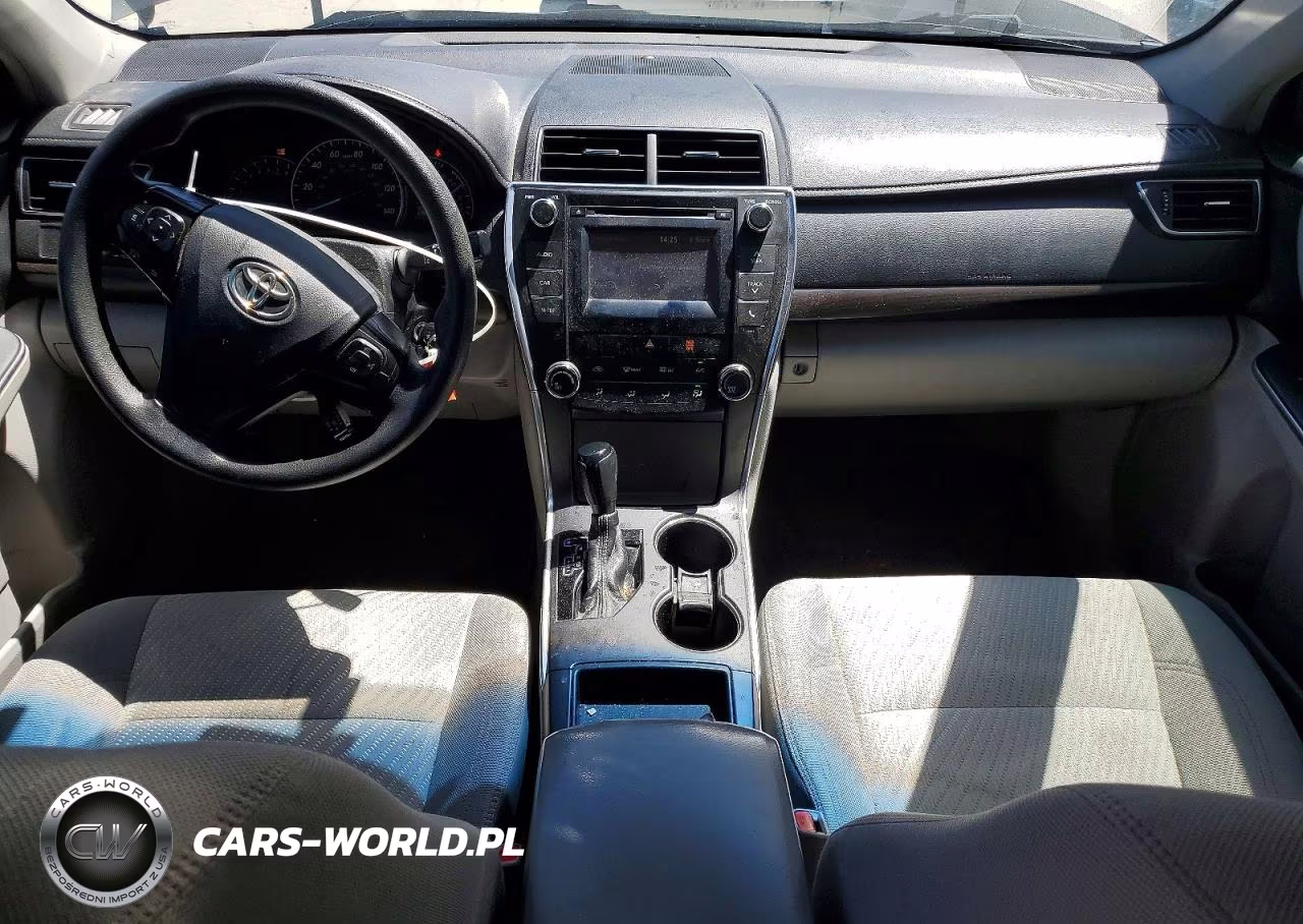2015 Toyota Camry Le VIN:4T1BF1FK0FU930189 - 8