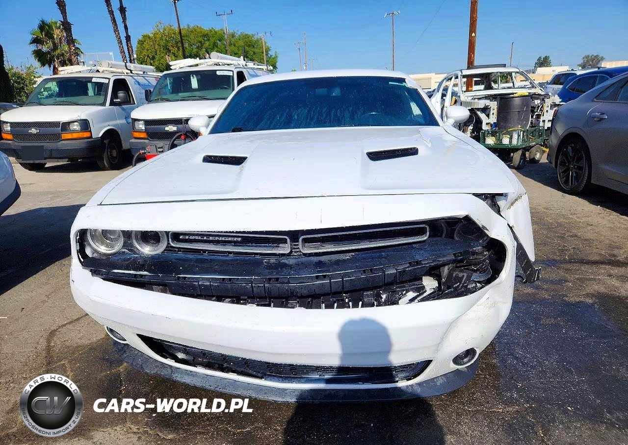 2020 Dodge Challenger Sxt VIN:2C3CDZAG5LH230428 - 5