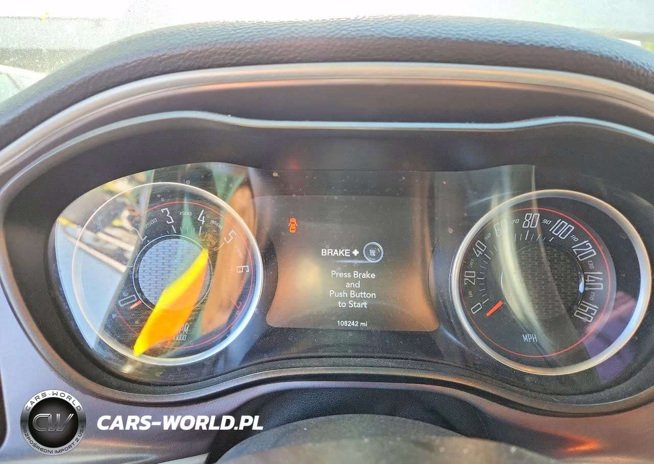 2020 Dodge Challenger Sxt VIN:2C3CDZAG5LH230428 - 9