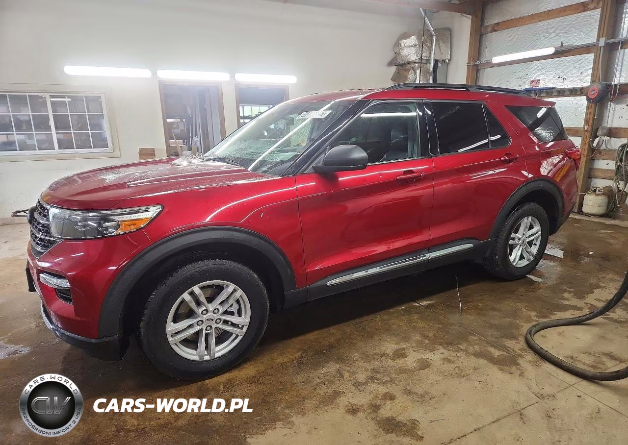 2020 Ford Explorer Xlt