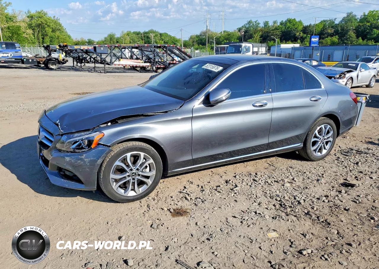 2018 Mercedes-Benz C 300 4Matic