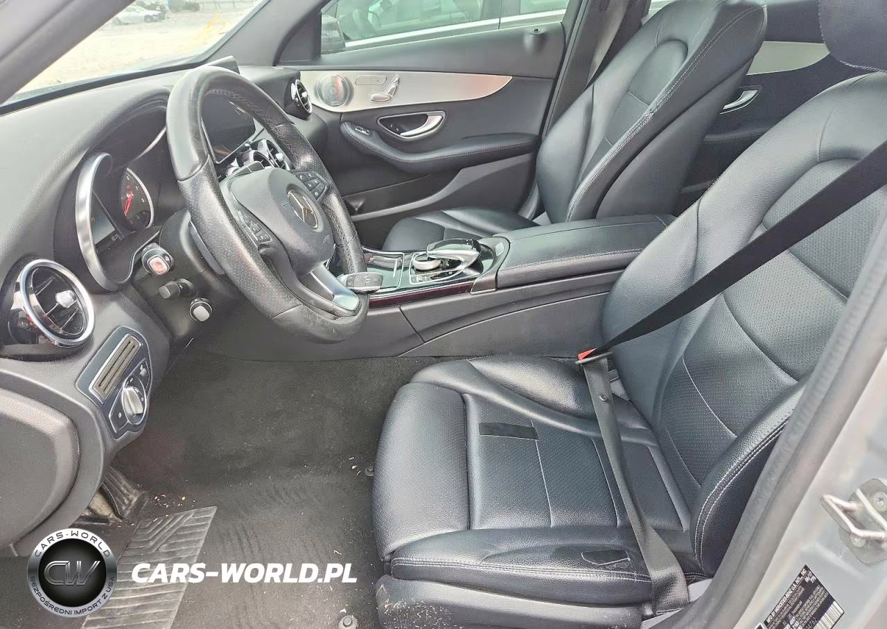 2018 Mercedes-Benz C 300 VIN:55SWF4JBXJU234762 - 7