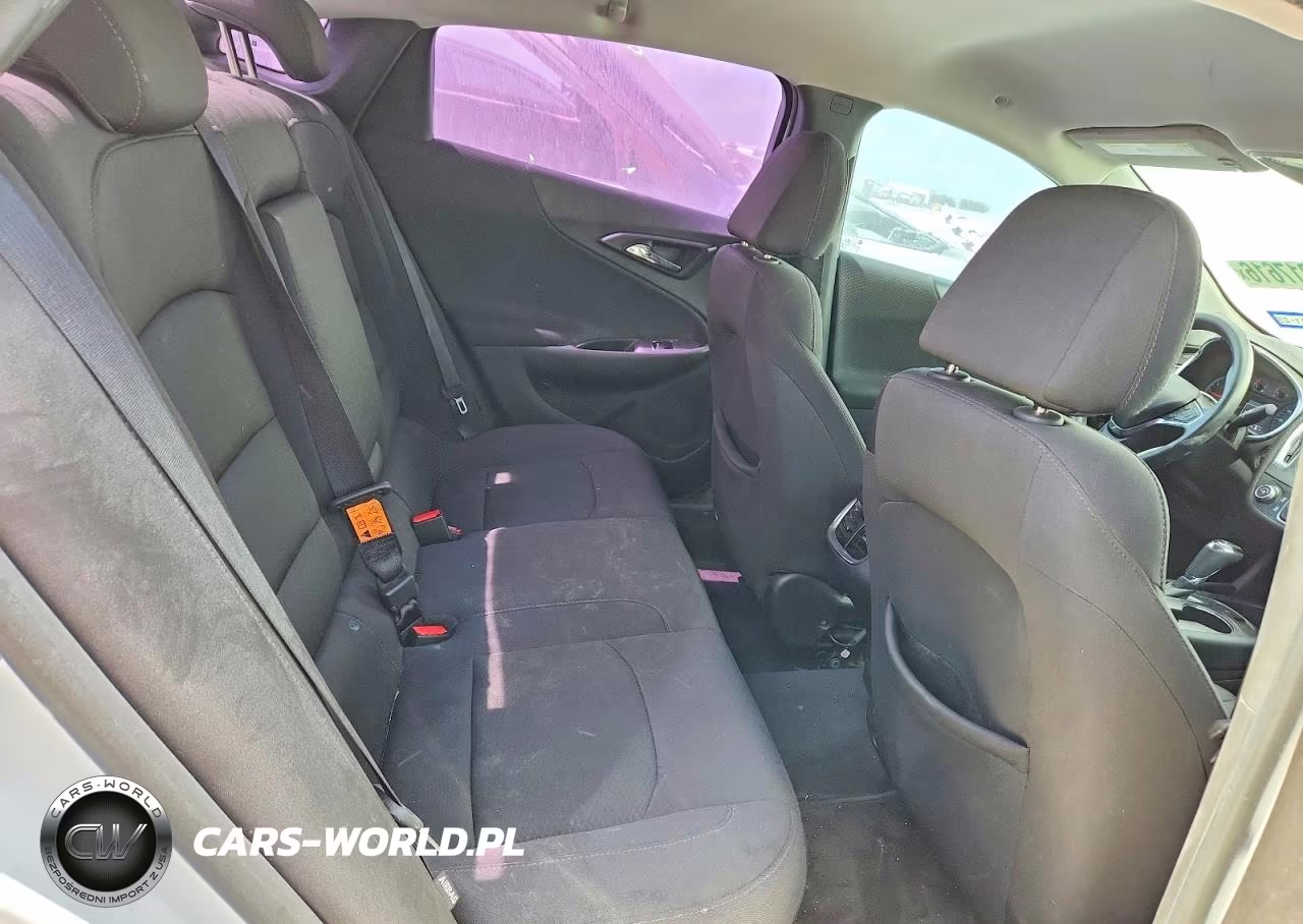 2017 Chevrolet Malibu Lt VIN:1G1ZE5ST3HF223034 - 10