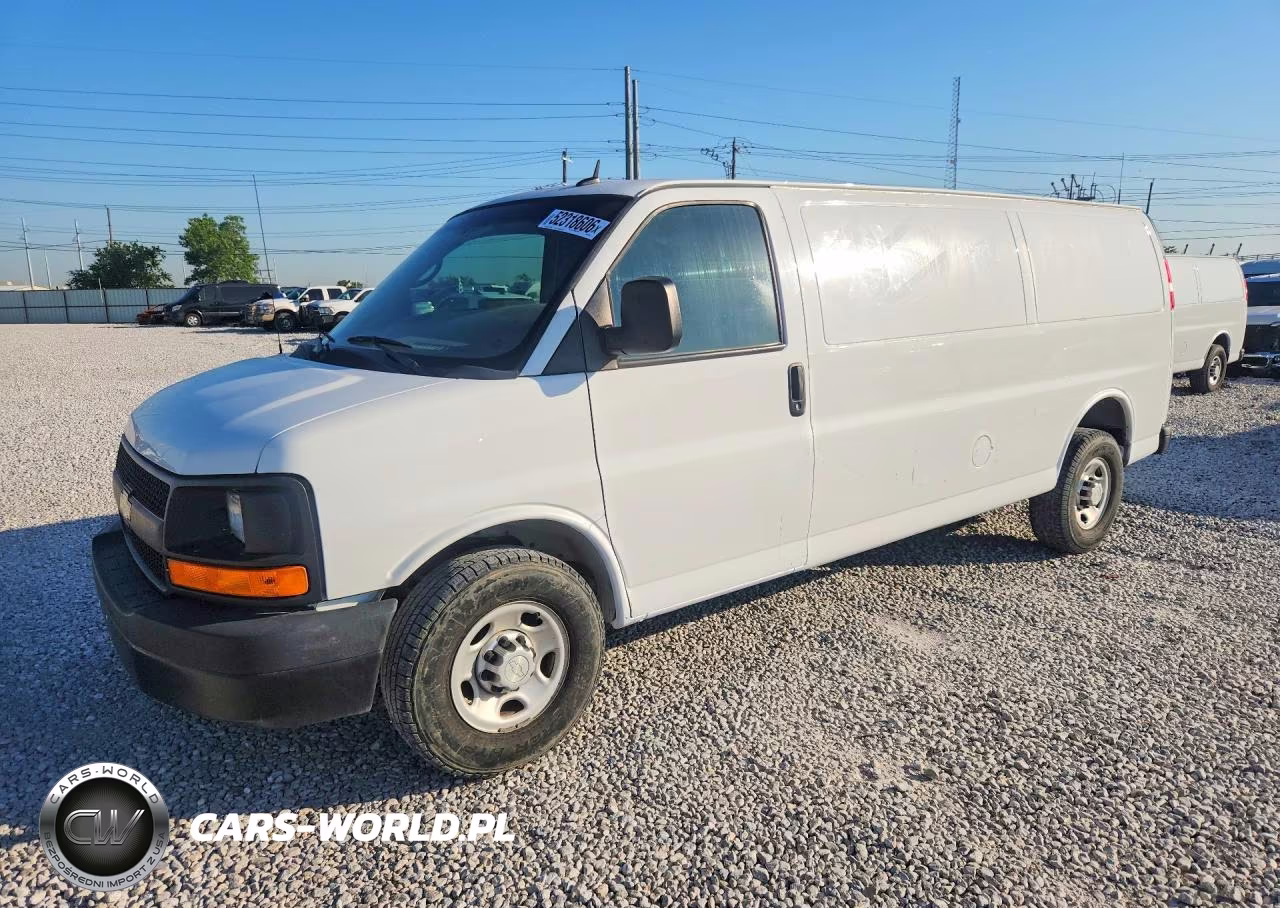 2015 Chevrolet Express 3500 Cargo Delivery Van