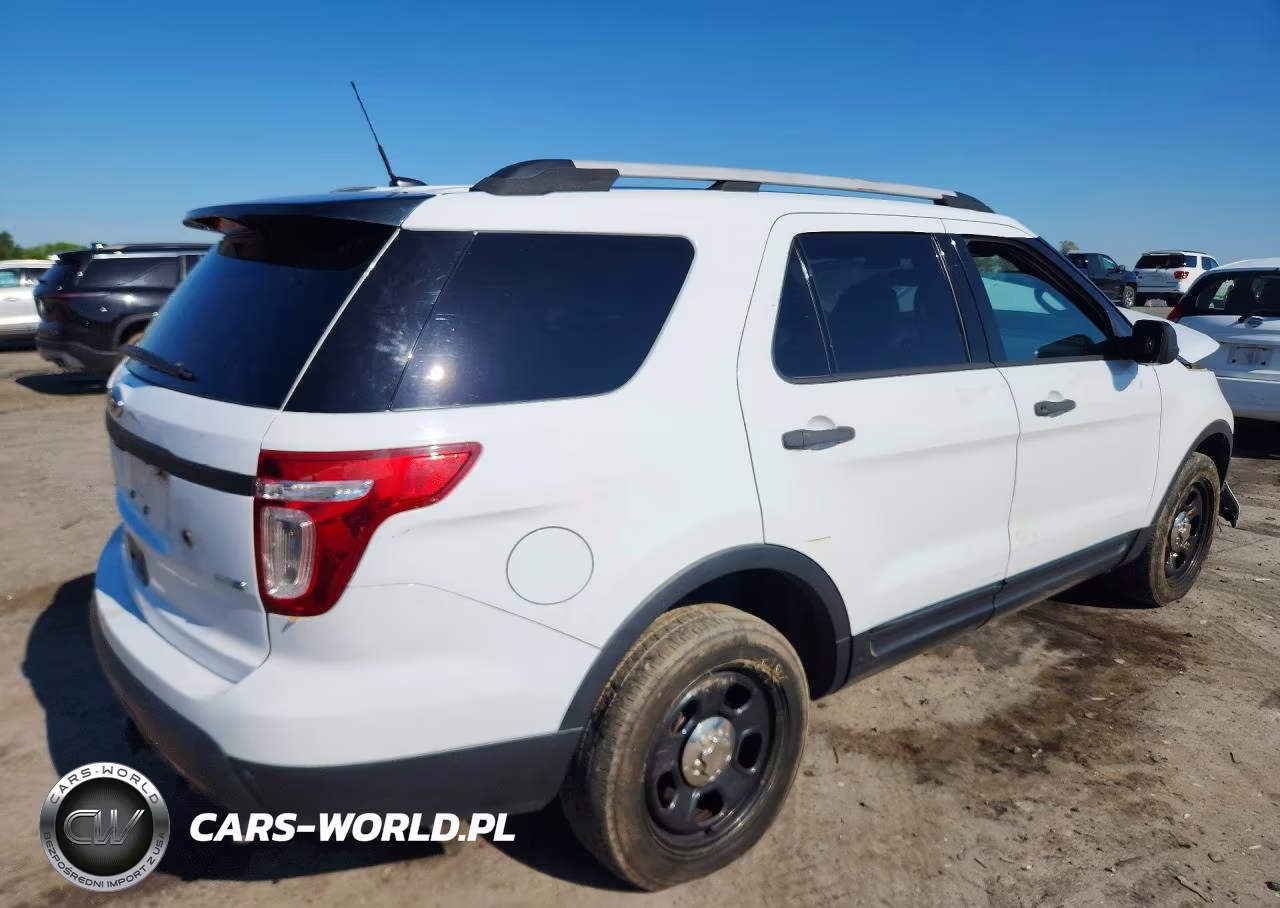 2013 Ford Explorer Police Interceptor VIN:1FM5K8AR0DGB29828 - 3