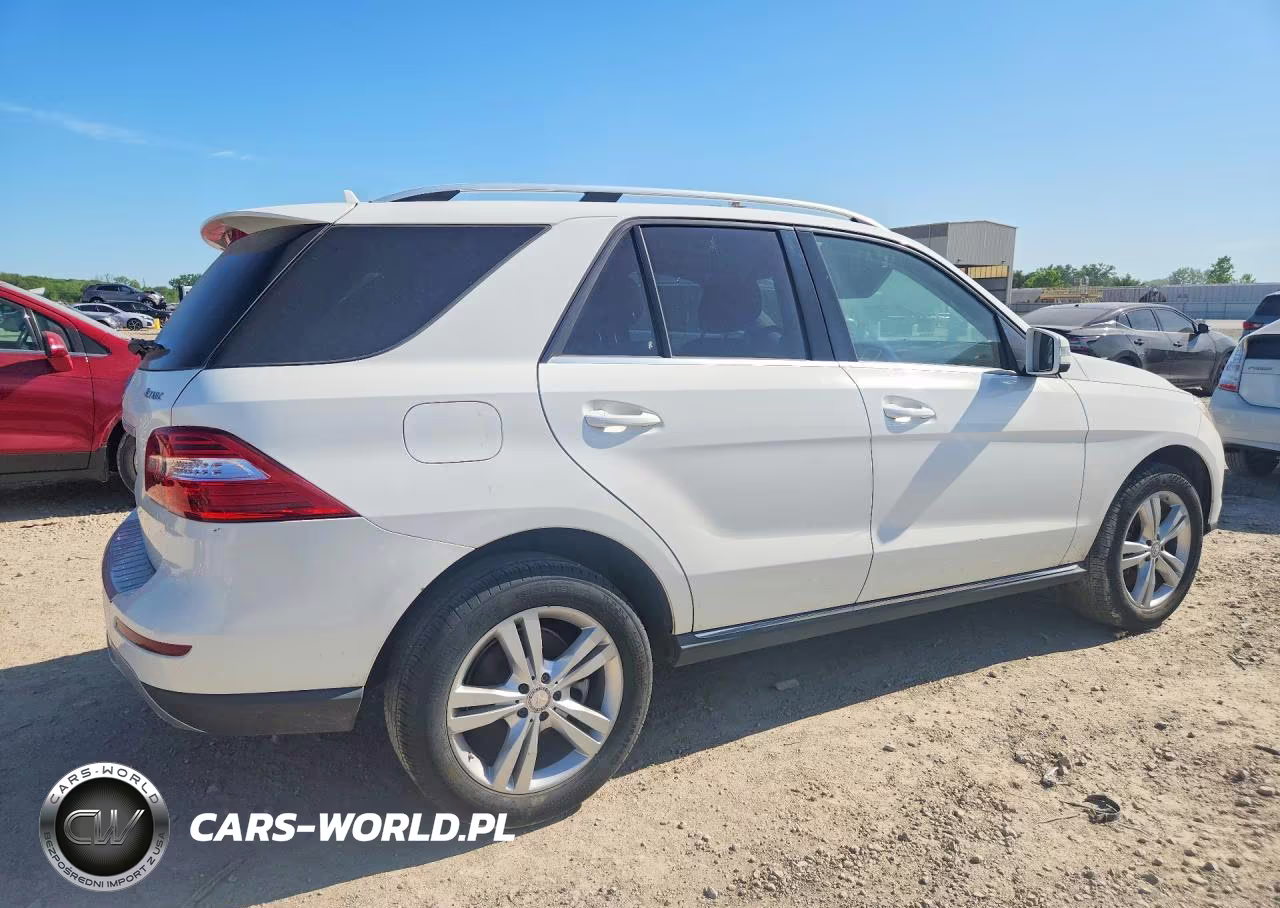 2015 Mercedes-Benz Ml 350 4Matic VIN:4JGDA5HB7FA502164 - 3