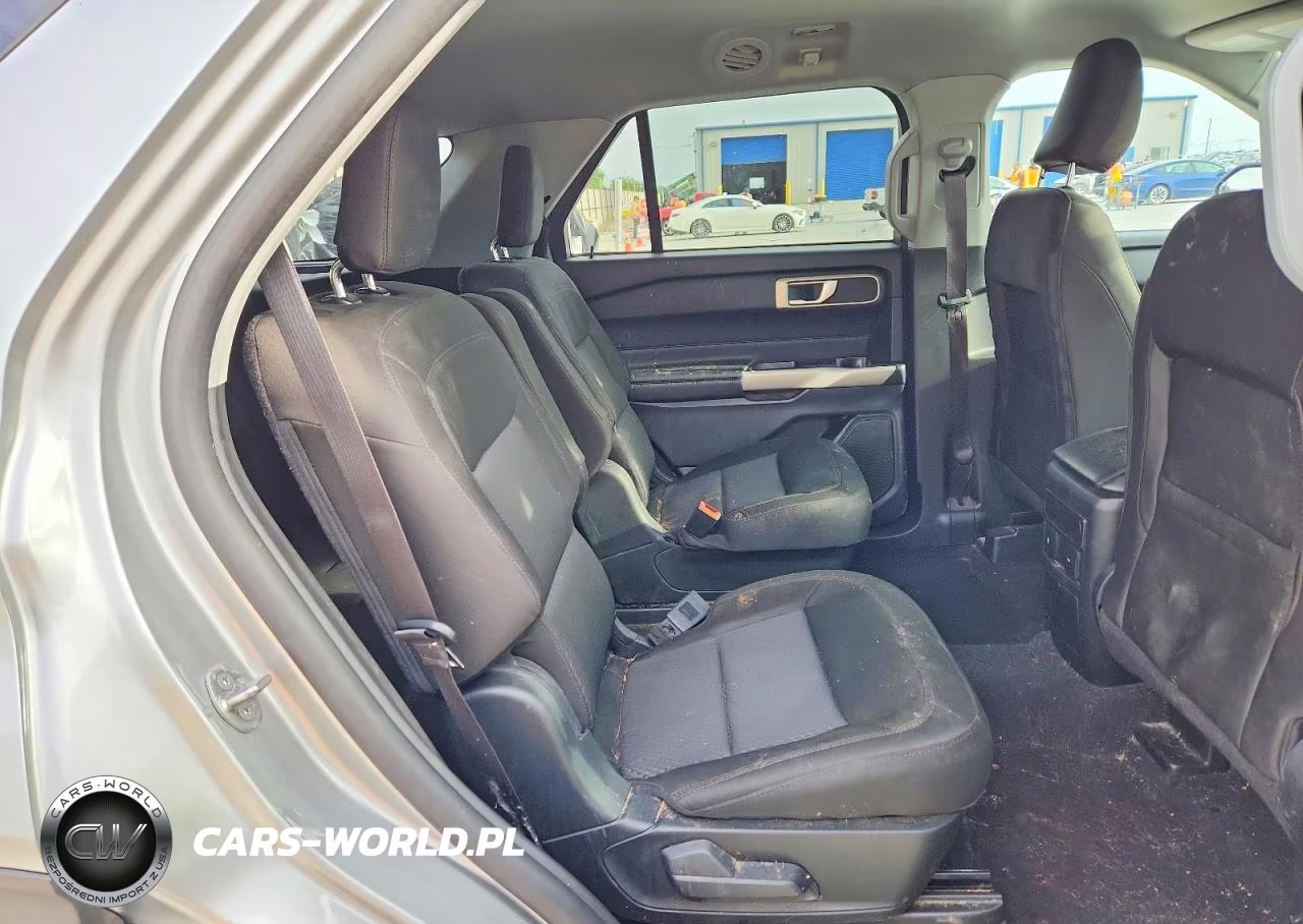 2023 Ford Explorer Xlt VIN:1FMSK7DH0PGB90892 - 11