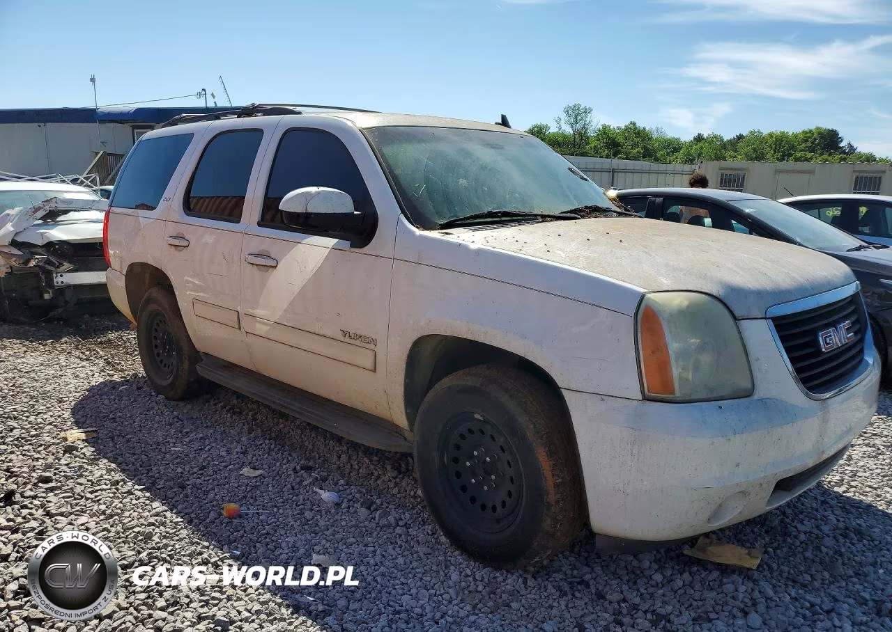 2013 GMC Yukon Slt VIN:1GKS1CE09DR134236 - 4