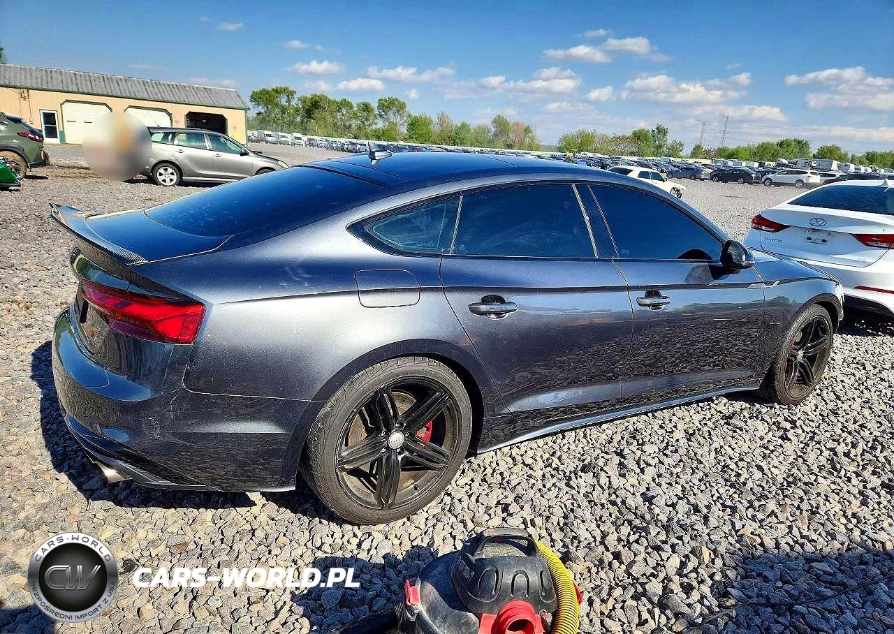 2020 Audi S5 Premium Plus VIN:WAUC4CF56LA001154 - 3