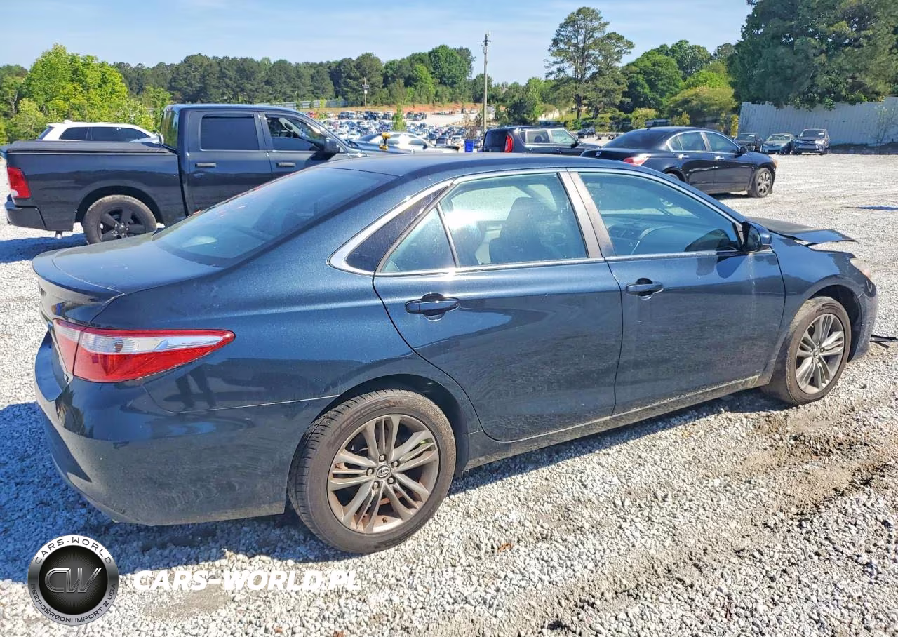 2017 Toyota Camry Se VIN:4T1BF1FK4HU746702 - 3