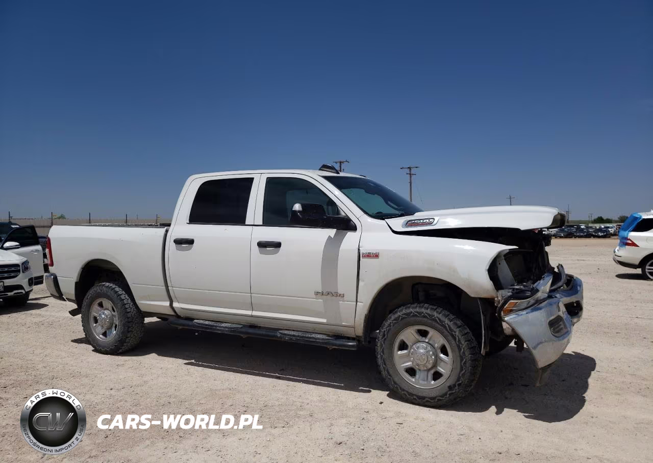 2022 Ram 2500 Tradesman VIN:3C6UR5CJ5NG126468 - 4